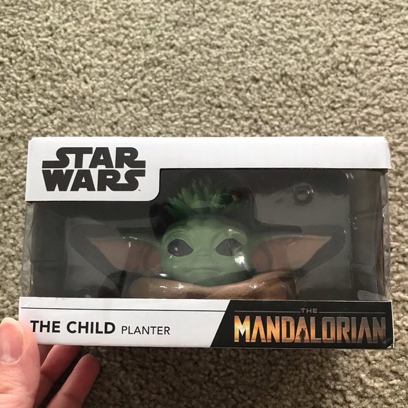 Star Wars Mandalorian The Child Planter - NEW! - Picture 3 of 7